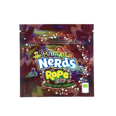 Des gommes fraîches, des bonbons, des emballages holographiques, des sacs à joints, écologiques, recyclables.